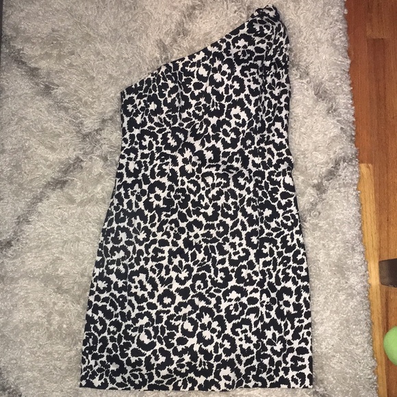 Calvin Klein- one shoulder strap -cocktail dress - Picture 2 of 4